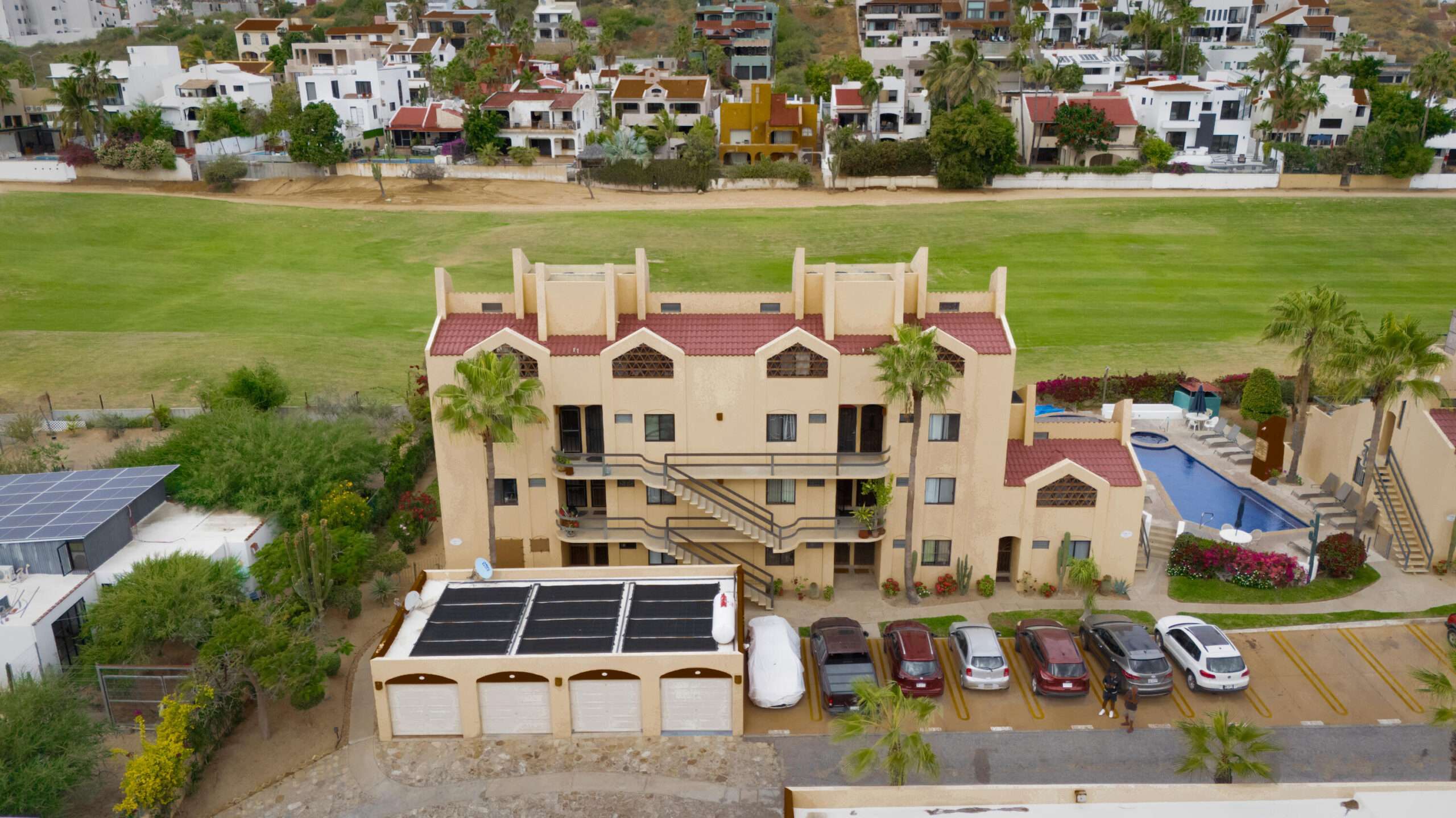 San Jose del Cabo Sjd D/Town:General The suite if full furnished.Great rental income.MOTIVATED for sale