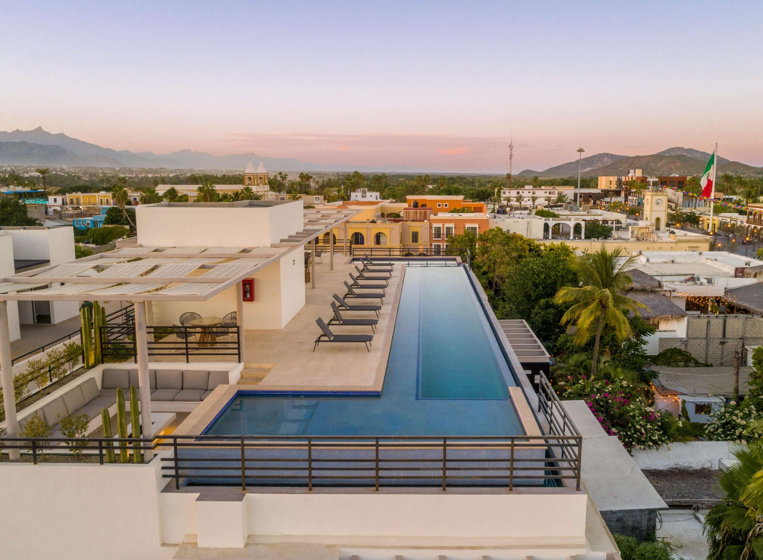 San Jose del Cabo Residencial Coronado Location, Location, Location! Coronado Residence, ideally situated in San José del Cabo. This prime location offers unparalleled access to downtown San José del Cabo and the vibrant Art District, providing an exceptional environment for both living and working.Coronado Residence features a limited collection of 11 condominiums and 2 commercial spaces, ensuring a luxurious experience at a competitive price point. The residences offer 1, 2, and 3-bedroom layouts with corresponding bathrooms, open-concept kitchens equipped with high-quality appliances, and air conditioning for optimal comfort. Residents will also benefit from luxury amenities including a gated lobby with secure access, and a rooftop garden featuring an exclusive social area, jacuzzi, gym, and grill for alfresco enjoyment. Coronado Residence represents an excellent investment for those seeking a unique lifestyle in San José del Cabo. for sale