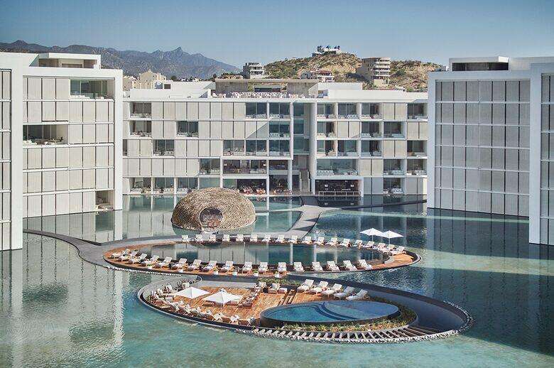 San Jose del Cabo Viceroy Residences Experience oceanfront luxury living in this modern 4th floor two-bedroom, bathroom residence with panoramic ocean – P.º Malecon San Jose Lote 8, San Jose del Cabo, BS