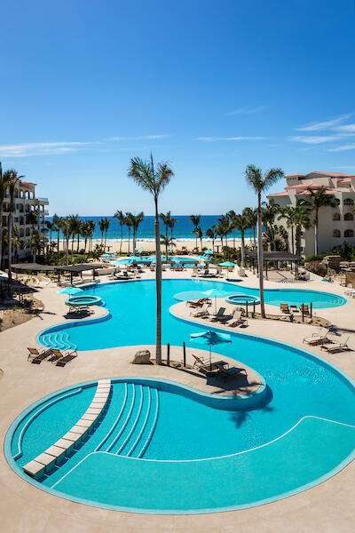 San Jose del Cabo Aura These are the largest and most exclusive residences in the entire development, designed for buyers seeking generous space, luxury, and an unparalleled beachfront living experience. They feature 4 bedrooms and 4.5 bathrooms across 258 m² of interior space, plus a 60 m² terrace. They include a storage unit and two parking spaces.They represent the most spacious and prestigious option within the project. All four bedrooms feature ocean for sale