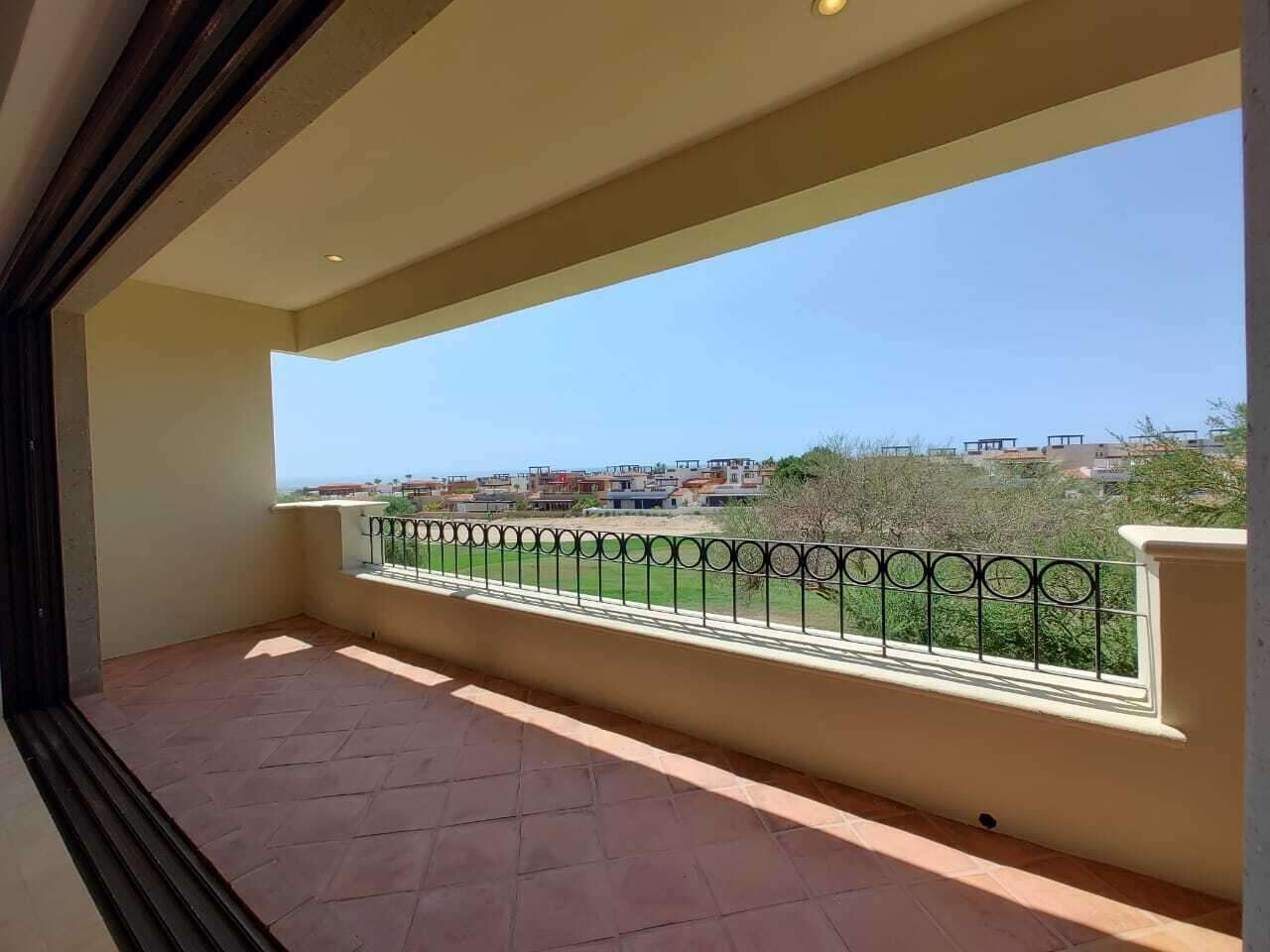 San Jose del Cabo Hideaways Welcome to Hideaways San José del Cabo, an exclusive new development offering luxury condos with unobstructed 180° ocean and city for sale