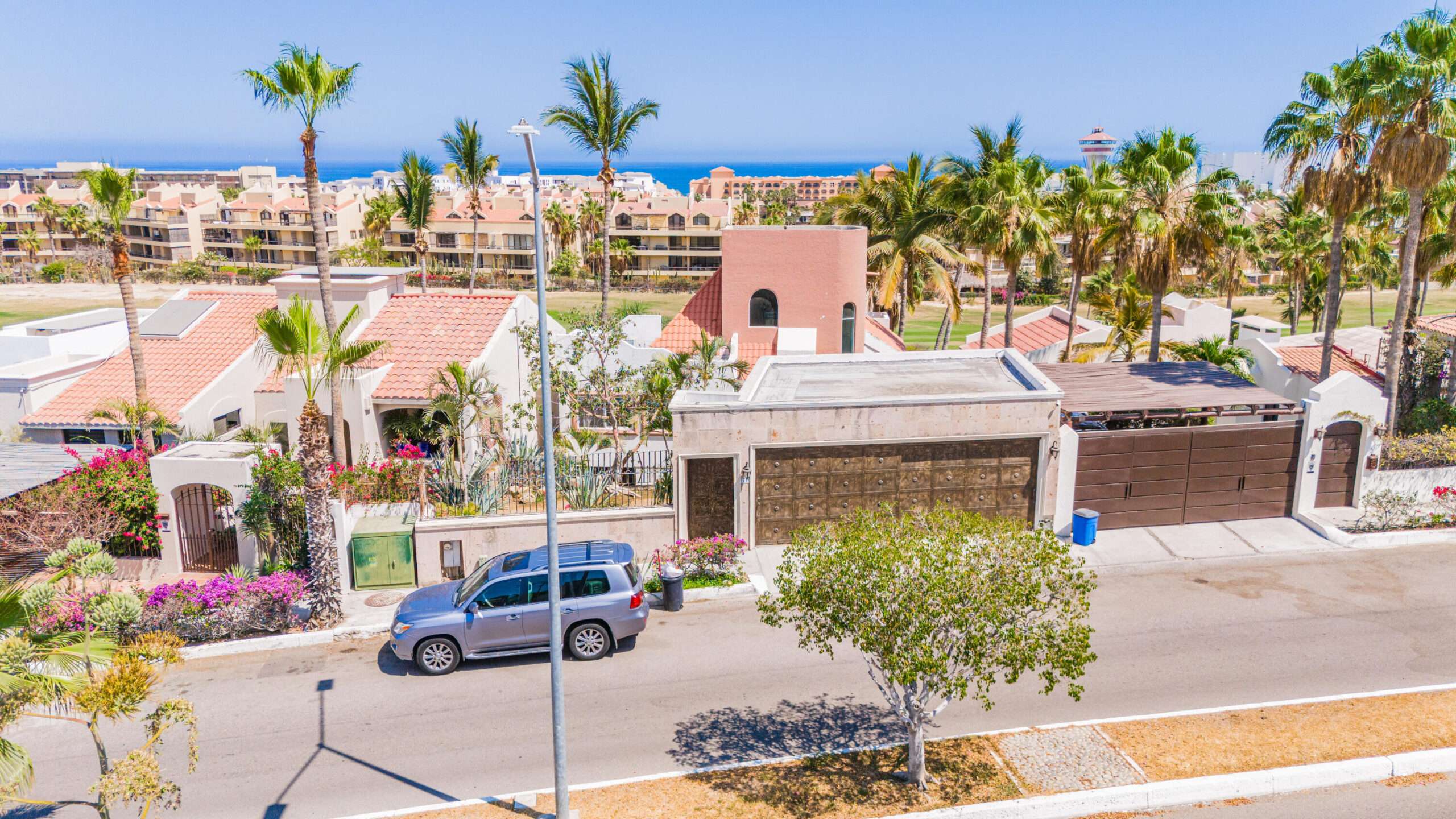 San Jose del Cabo Finisterra PRIME LOCATION on the Vidanta Golf Course on popular FINISTERRA ST. Close to everything San Jose has to offer. Walk to shopping, restaurants, the beach & the historic art district. This 3BD/3.5BA property has all the bedrooms on the first level & the living areas on the main floor. Travertine floors, tumbled marble in BA. Great fenced yard with 2 car Garage. Large back yard with plenty of space to ADD A SWIMMING POOL. Great opportunity to MAKE THIS YOUR HOME. A BONUS ROOM off the kitchen is perfect for an office with a door to the exterior or a gym or a media room. Another space on the 3rd floor with custom cabinetry to maximize storage. This community is one of San Joses most sought after, a nice neighborhood with decades of foreign ownership. No HOA DUES! Book appt. in advance to for sale