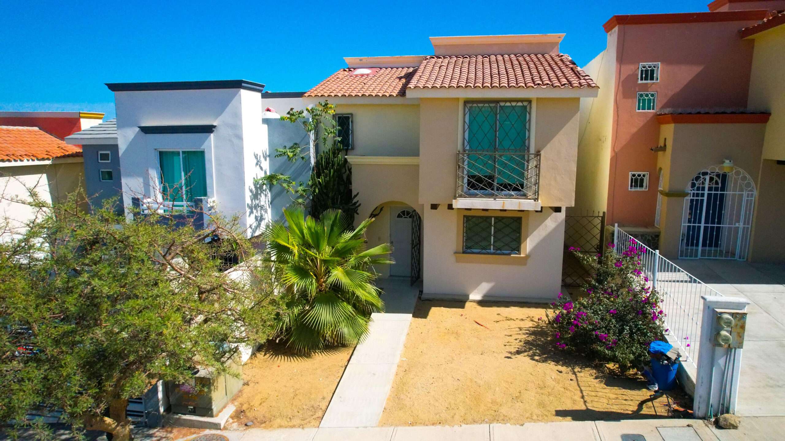 San Jose del Cabo Colinas De San Jose This cozy two-story house is situated in the peaceful area of Colinas Plus in San Jose del Cabo. Upon entering, you'll be greeted by a spacious and bright living room that seamlessly flows into the dining area and kitchen, creating a welcoming atmosphere for family gatherings or socializing with friends. The kitchen is equipped with the essentials for preparing delicious homemade meals.Upstairs, you'll find three comfortable bedrooms, perfect for unwinding after a long day. The master bedroom features its own full bathroom, while the other two bedrooms share an additional bathroom. Additionally, there's a half bath on the ground floor for added convenience. for sale