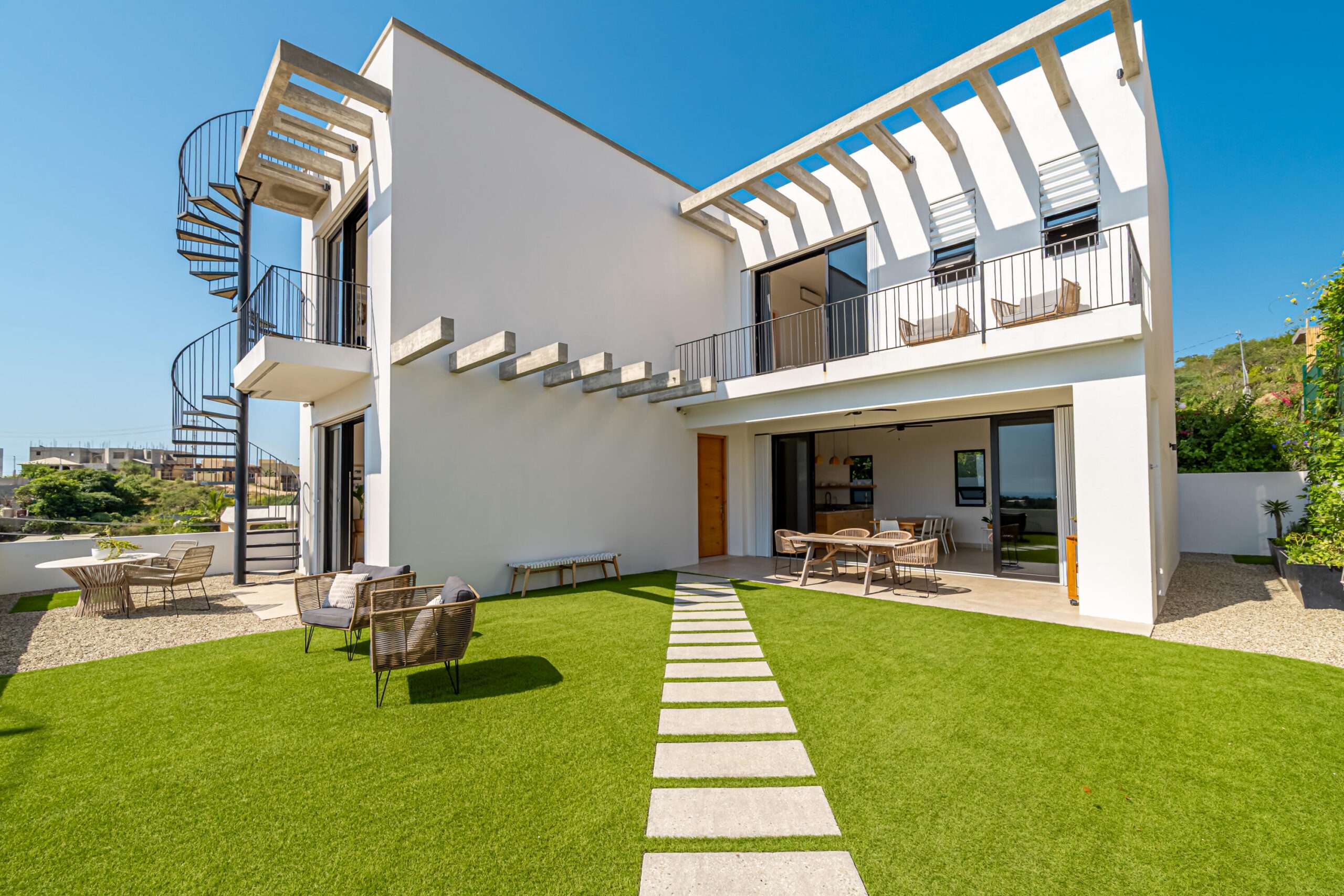 San Jose del Cabo Laguna Hills Casa Savoy is a modern 4014 square foot, four-bedroom hillside home, built in 2024, in Laguna Hills, offering breathtaking ocean – Laguna Hills Lot 1 Block 5, San Jose del Cabo, BS